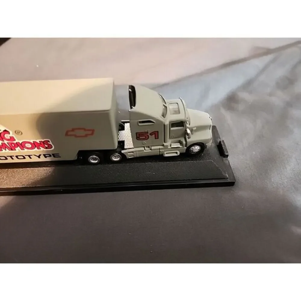 1993 NASCAR TRANSPORTER #51 RACING CHAMPIONS PREMIER LIMITED EDITION 1‎ OF 7,500